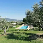 Relais Casale Valigi * نارني