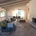 مزرعة للإقامة Relais Casale Valigi *