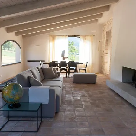 Alojamento de Turismo Rural Relais Casale Valigi *
