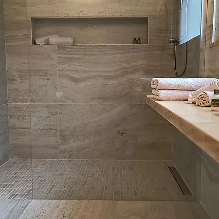 Relais Casale Valigi *