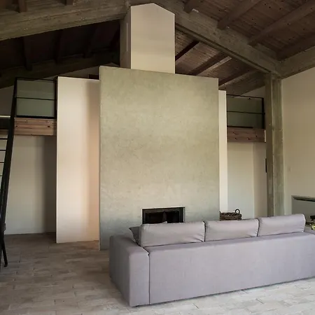 Relais Casale Valigi Farmház *