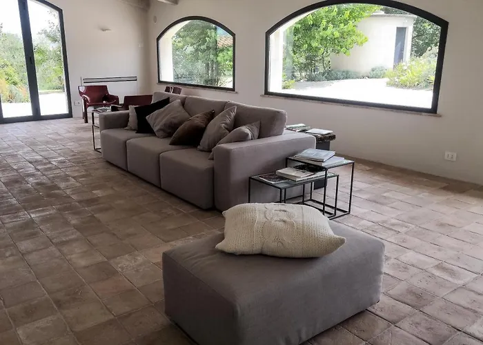 مزرعة للإقامة Relais Casale Valigi