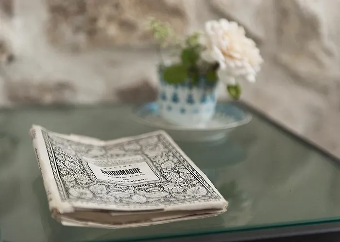 Relais Casale Valigi نارني